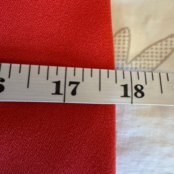 Red Hibiscus Floral Sleeve Skirt Suit NWOT - Picture 12 of 13